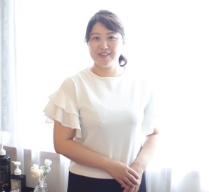 竹内香代子さんのセラピストライフ〜自宅サロンセラピスト