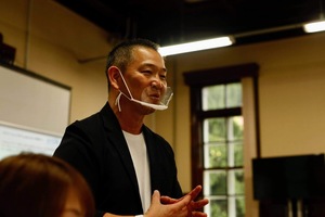 ★ 事実。そうして日本のセラピストたちが輩出されています。
