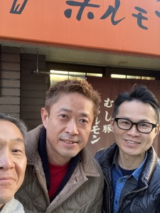 そこで話す内容はどーでもいい